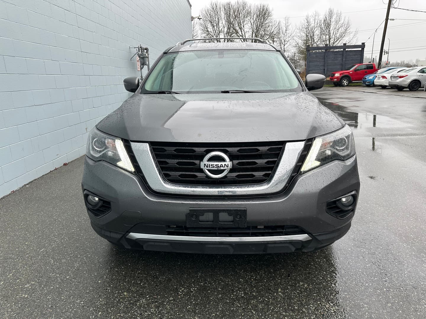 2020 Nissan Pathfinder SV 4WD Clean title