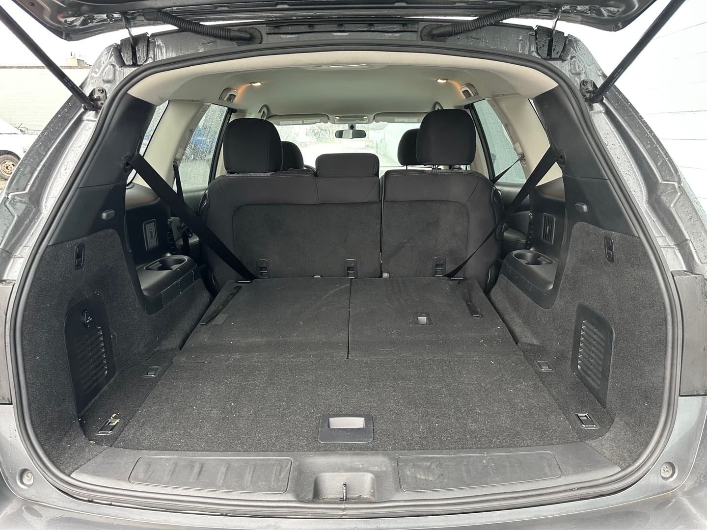 2020 Nissan Pathfinder SV 4WD Clean title