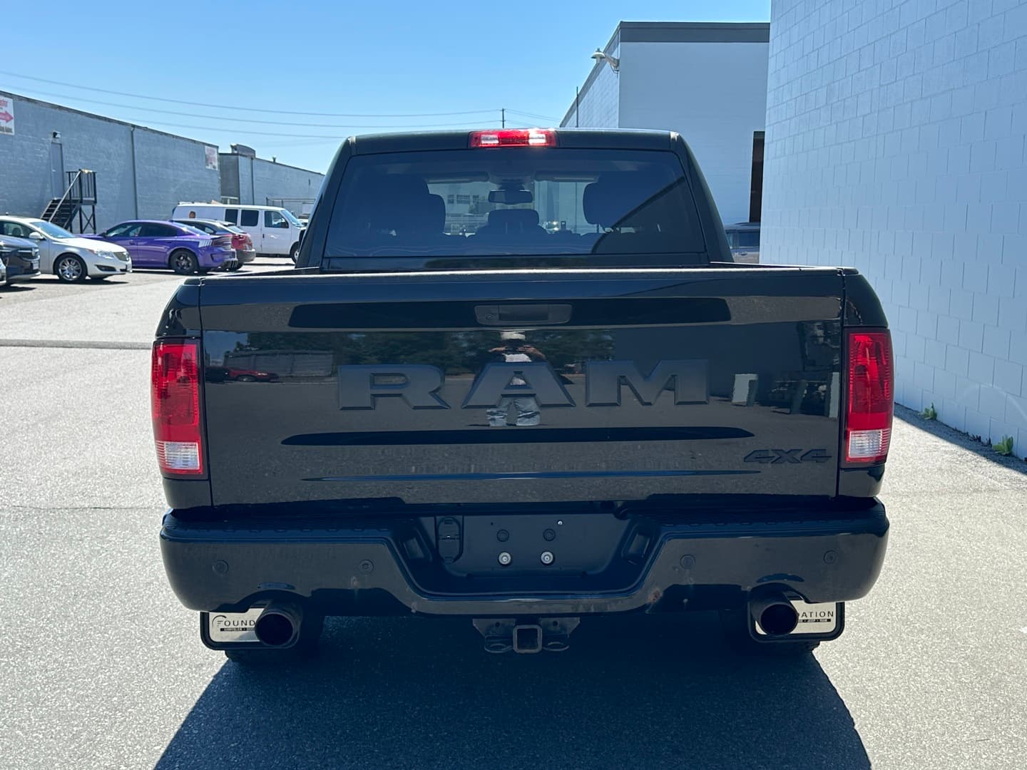 2022 RAM 1500 Classic Tradesman Crew Cab SWB 4WD Express Night Edition