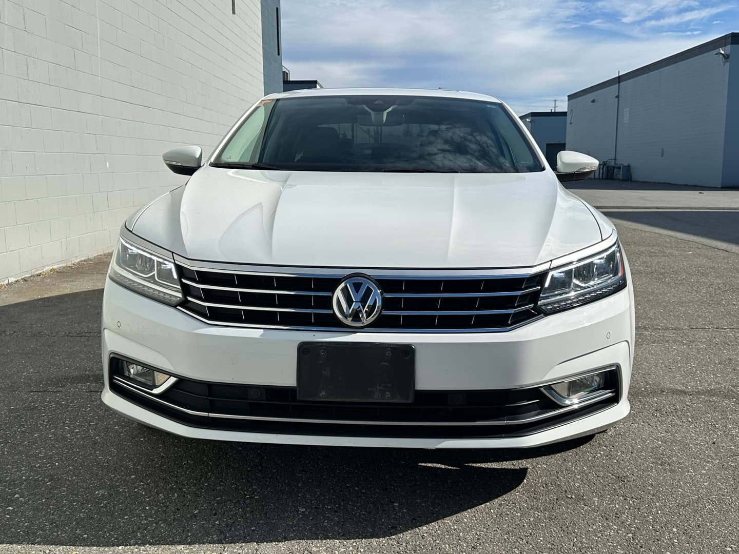 2017 Volkswagen Passat 3.6L V6 SEL Premium