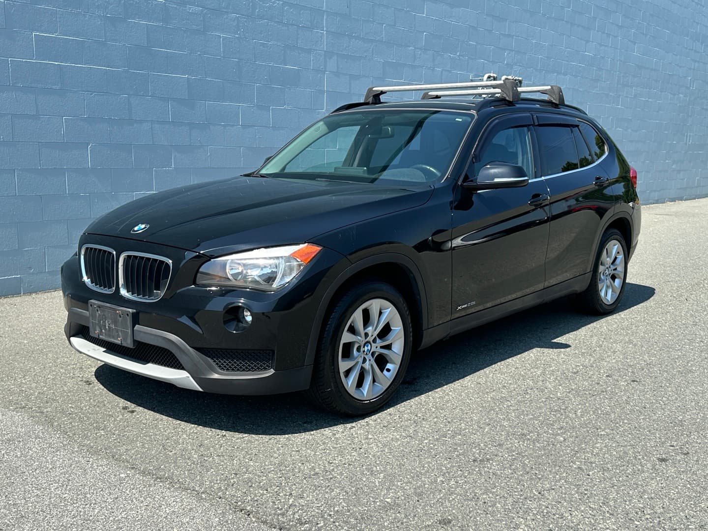 2013 BMW X1 xDrive28i Clean title, Accident Free, AWD