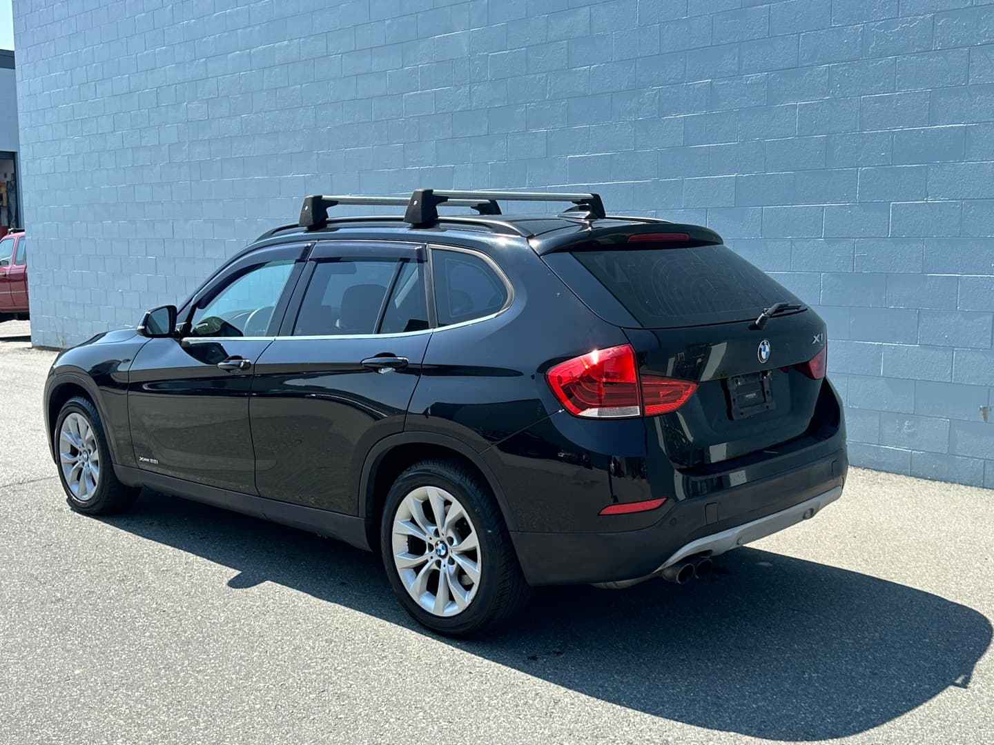 2013 BMW X1 xDrive28i Clean title, Accident Free, AWD