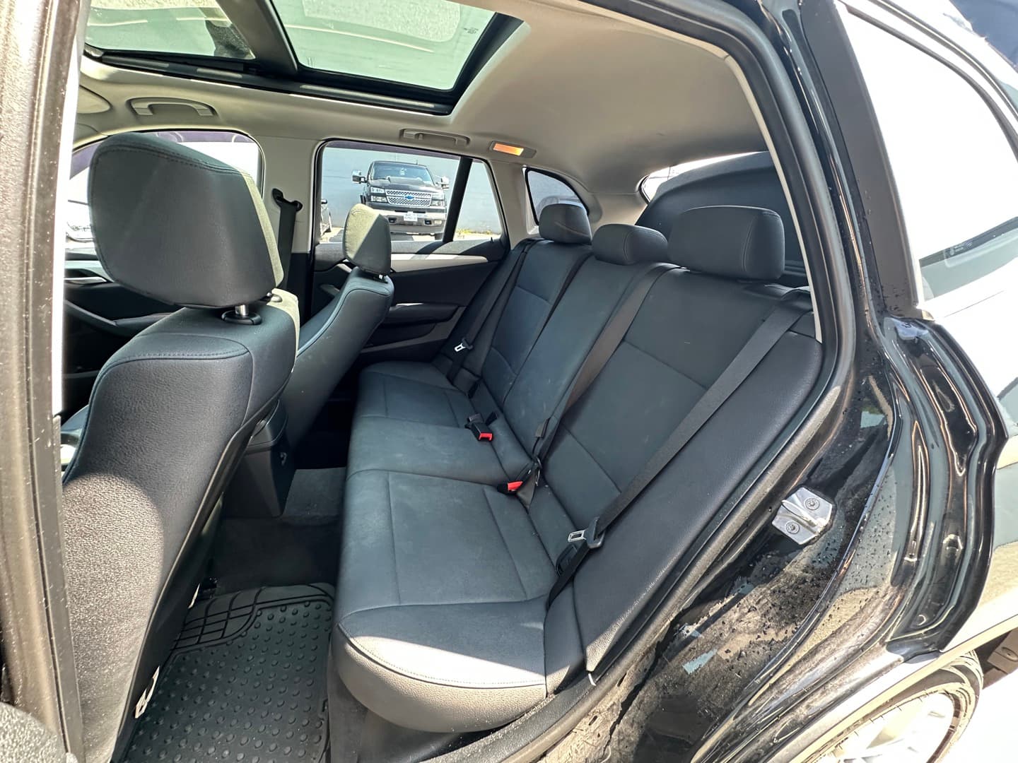2013 BMW X1 xDrive28i Clean title, Accident Free, AWD