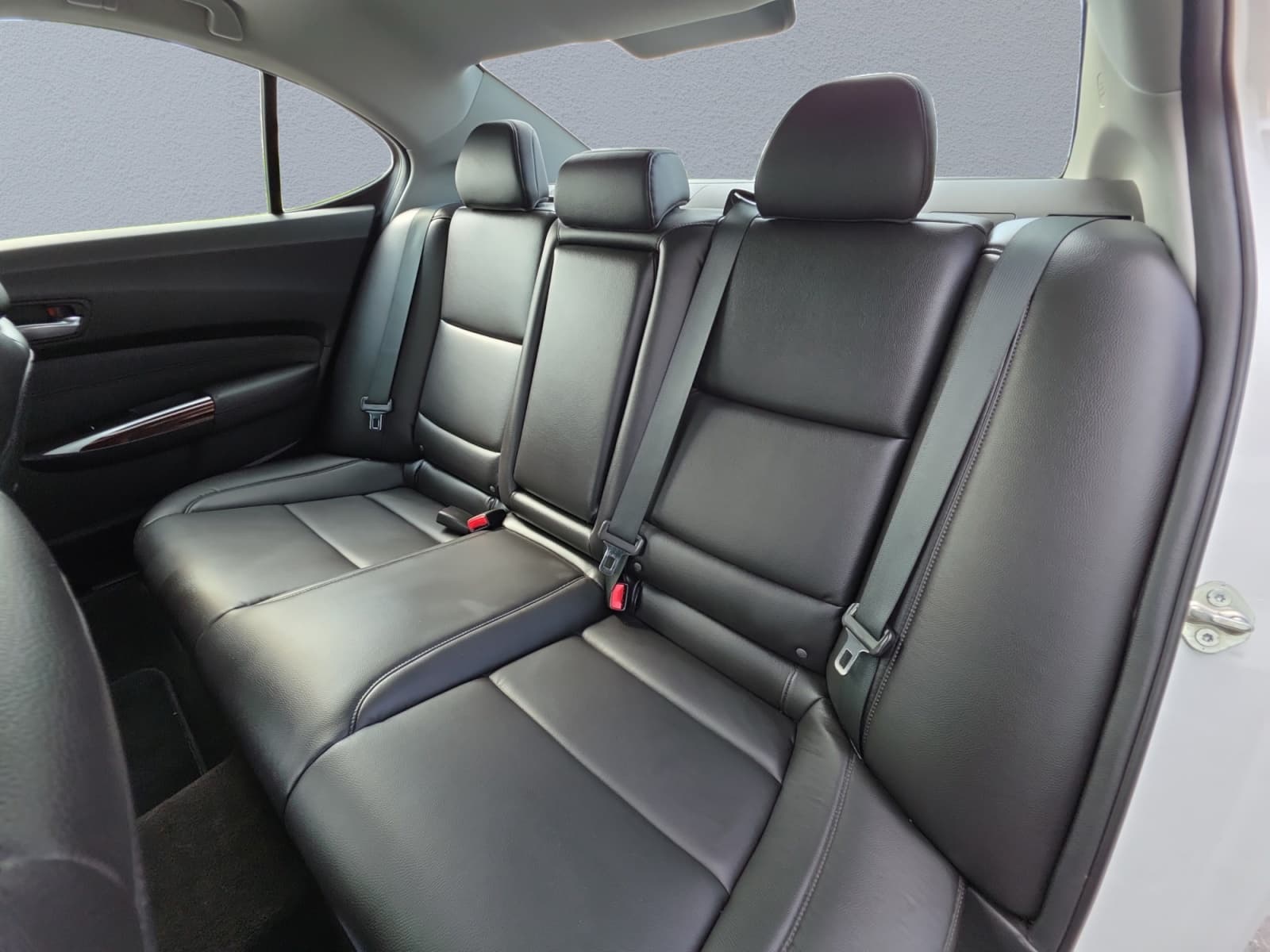2015 Acura TLX 9-Spd AT SH-AWD w/Technology Package