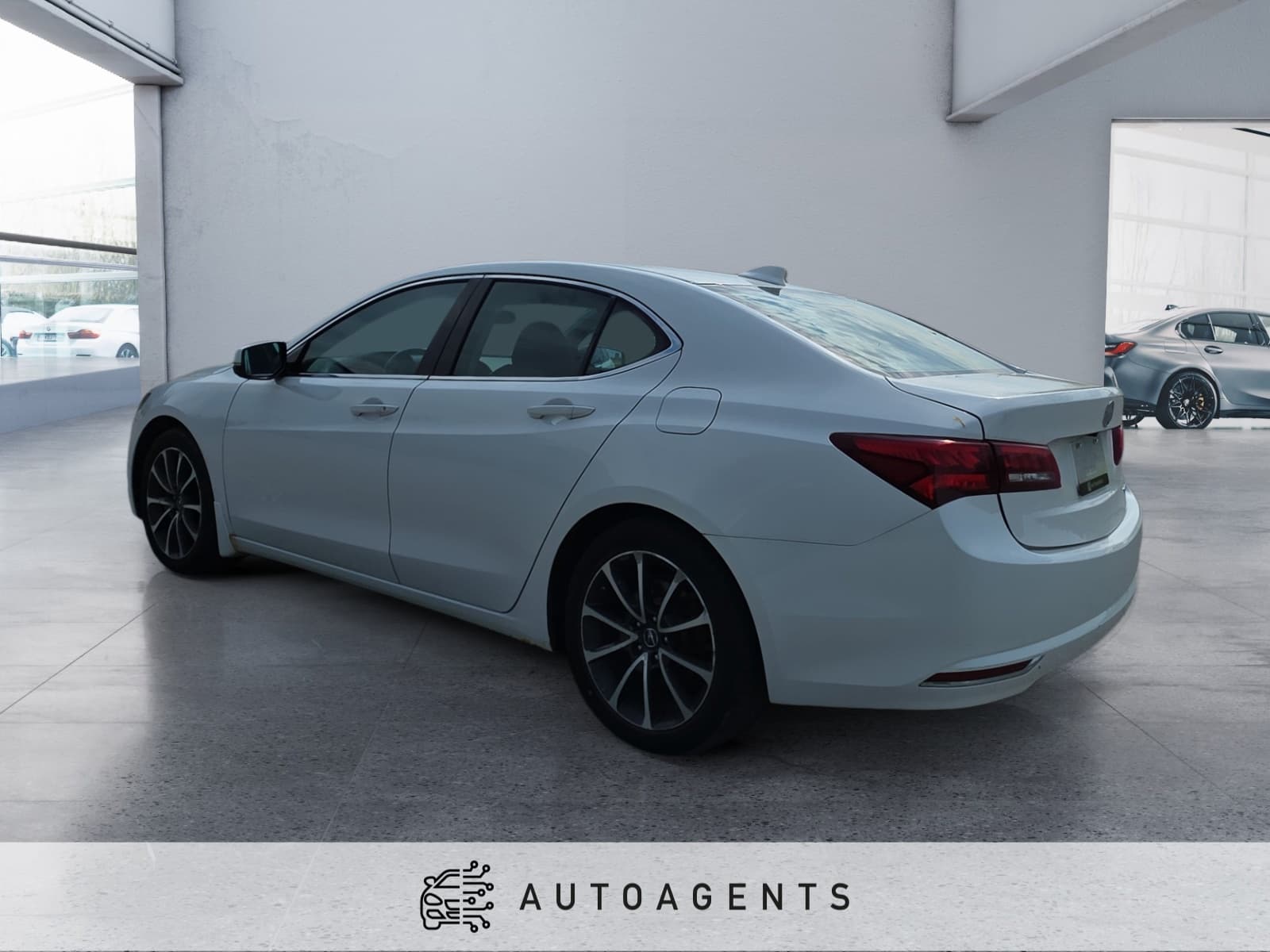 2015 Acura TLX 9-Spd AT SH-AWD w/Technology Package