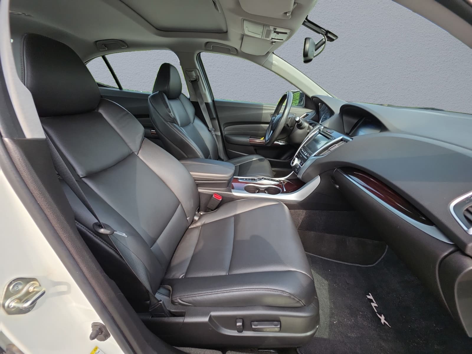 2015 Acura TLX 9-Spd AT SH-AWD w/Technology Package