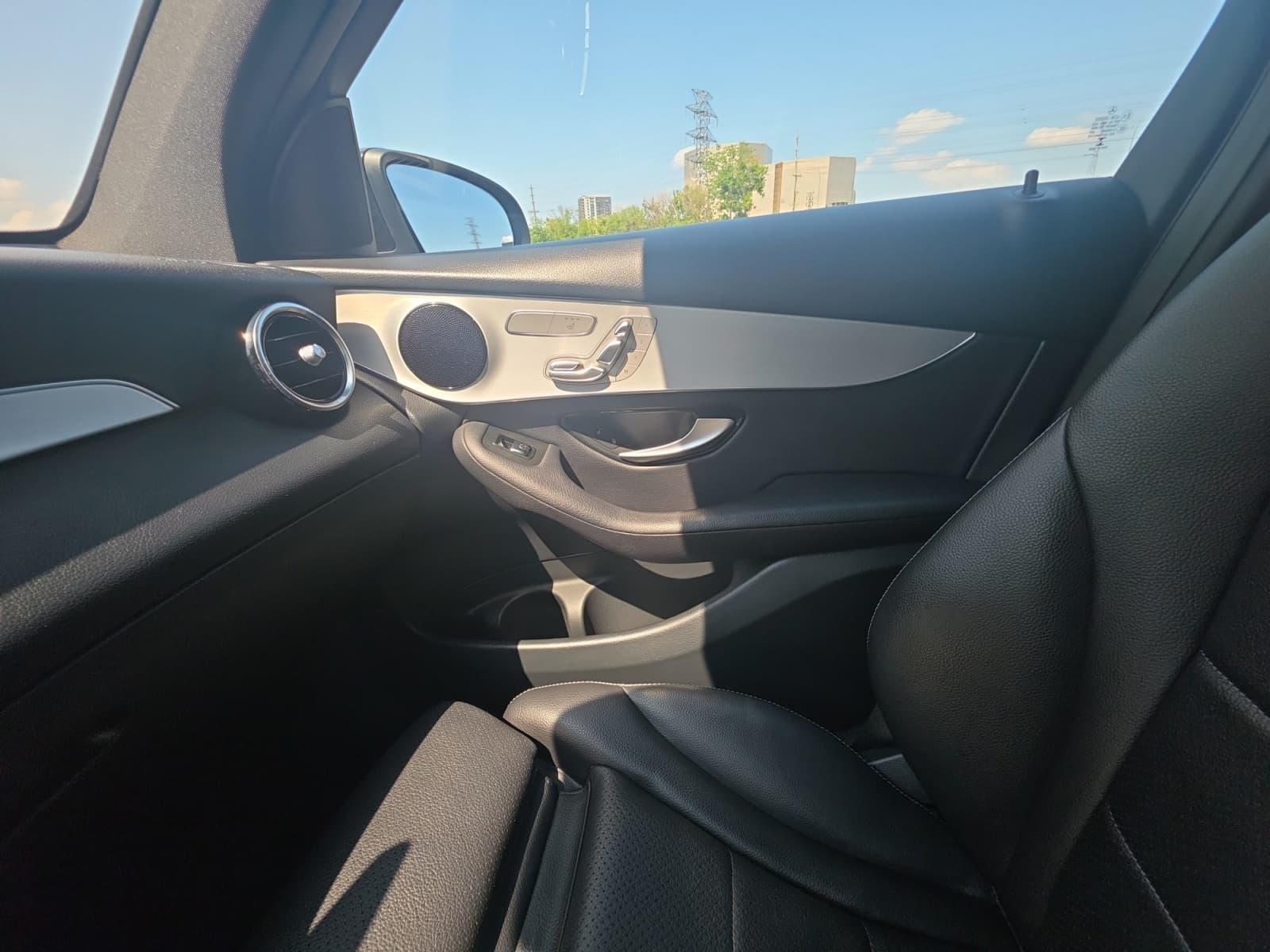 2022 Mercedes-Benz GLC-Class GLC300 4MATIC