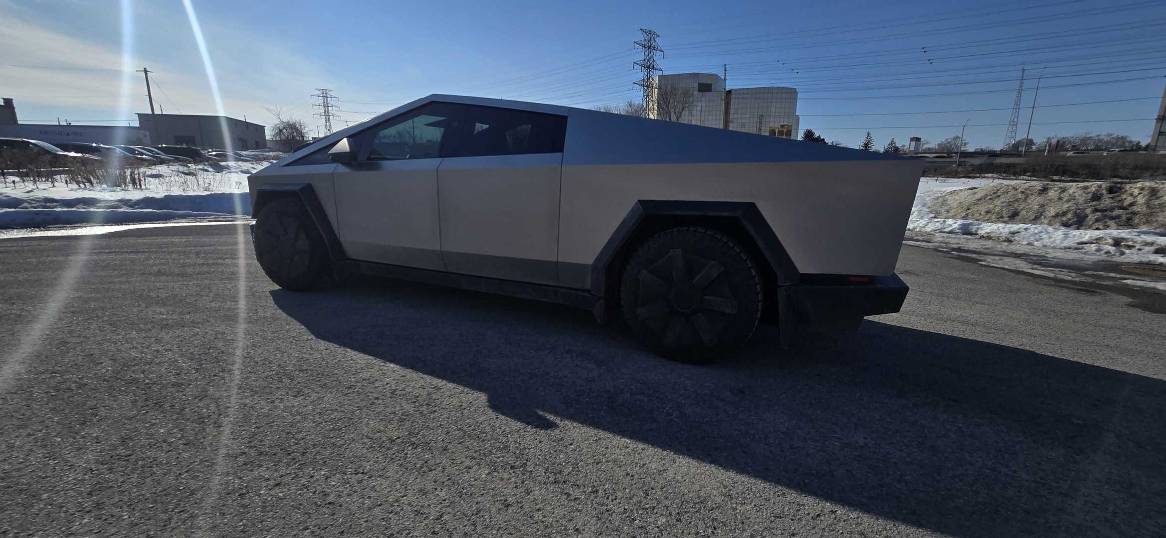 2024 Tesla Cybertruck Foundation