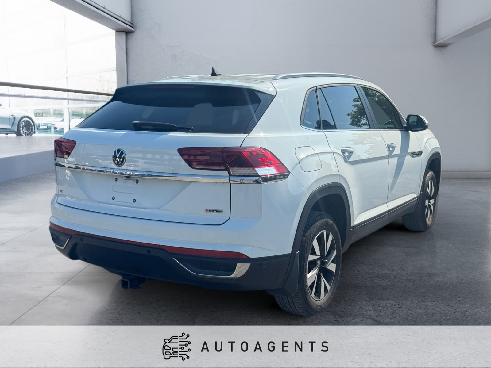 2020 Volkswagen Atlas Cross Sport SE 4MOTION