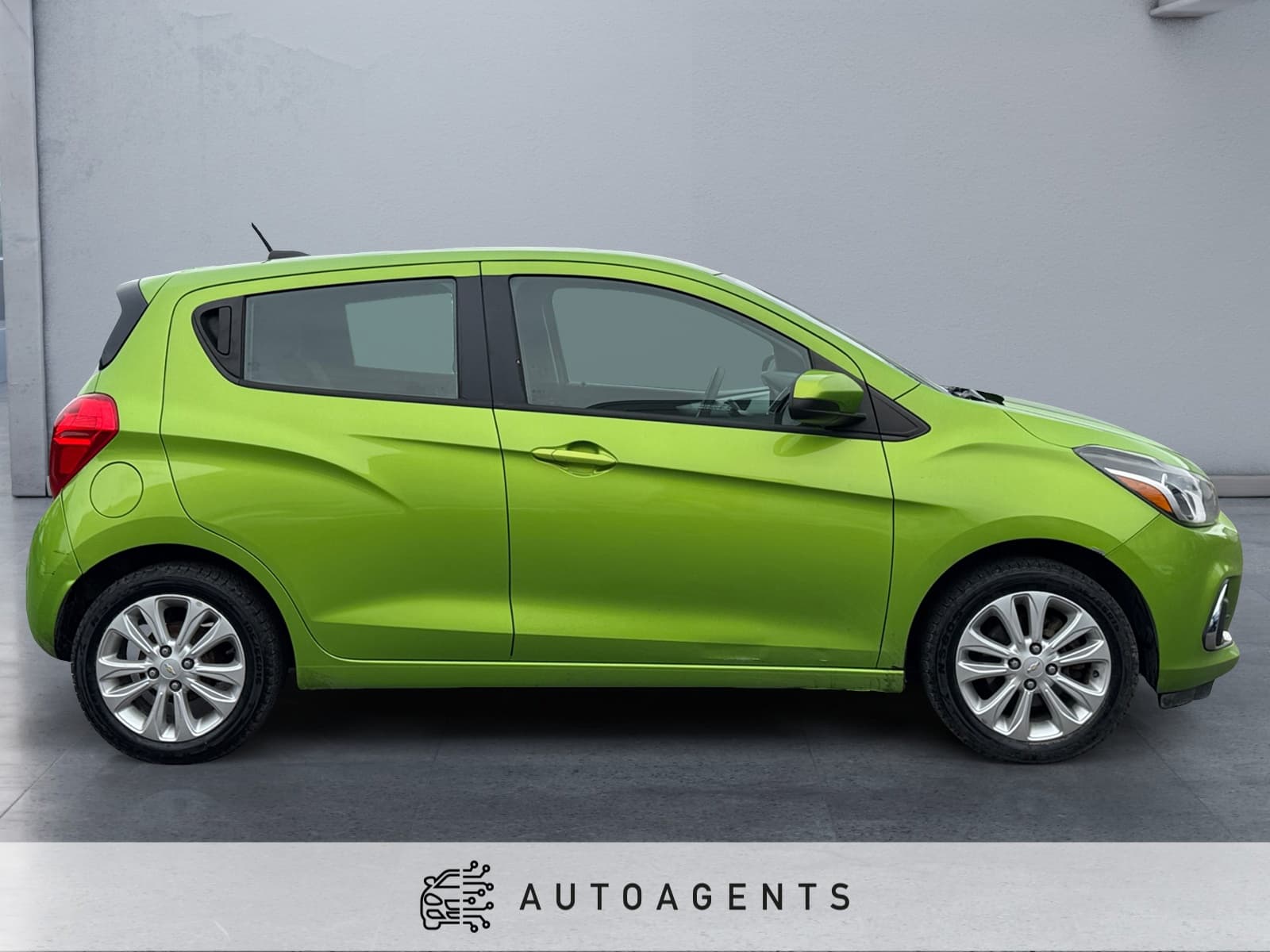2016 Chevrolet Spark 1LT Manual