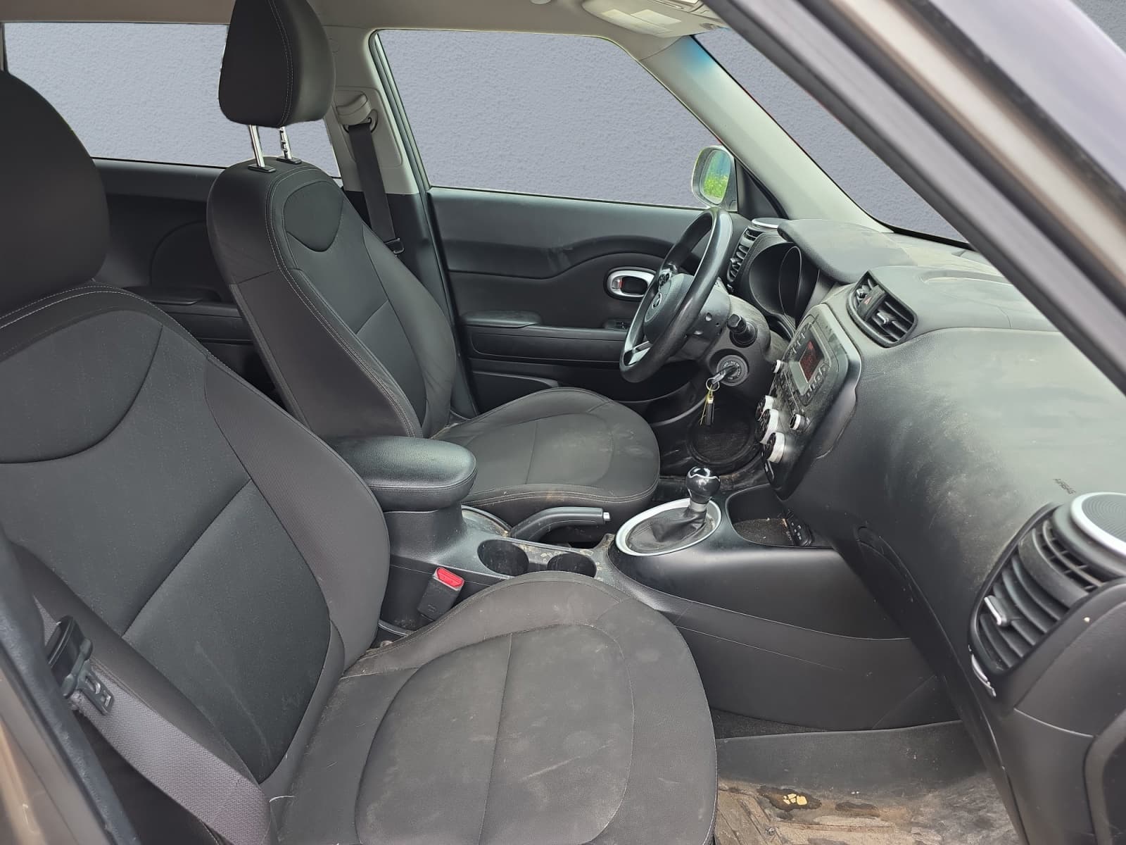 2016 Kia Soul BASE 6A