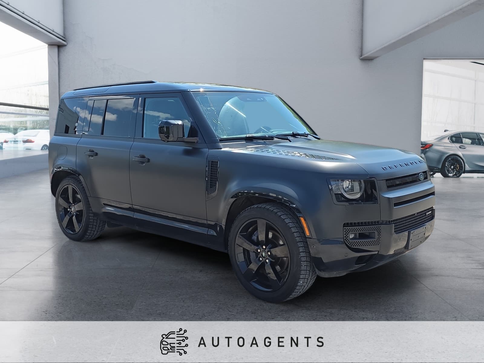 2022 Land Rover Defender 110 X-Dynamic SE