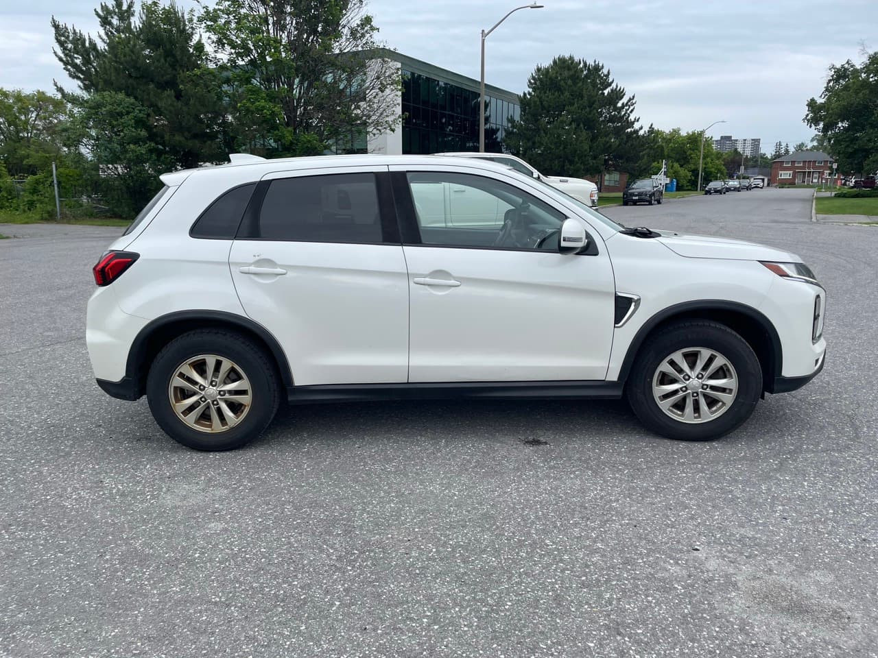 2020 Mitsubishi RVR SE 4WD